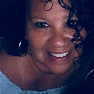 Meet your Posher, Deanna